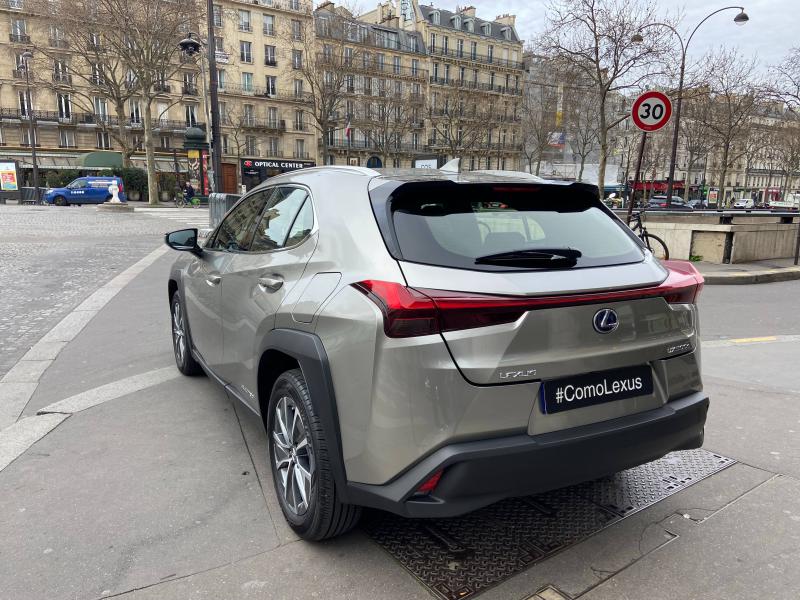 Lexus UX