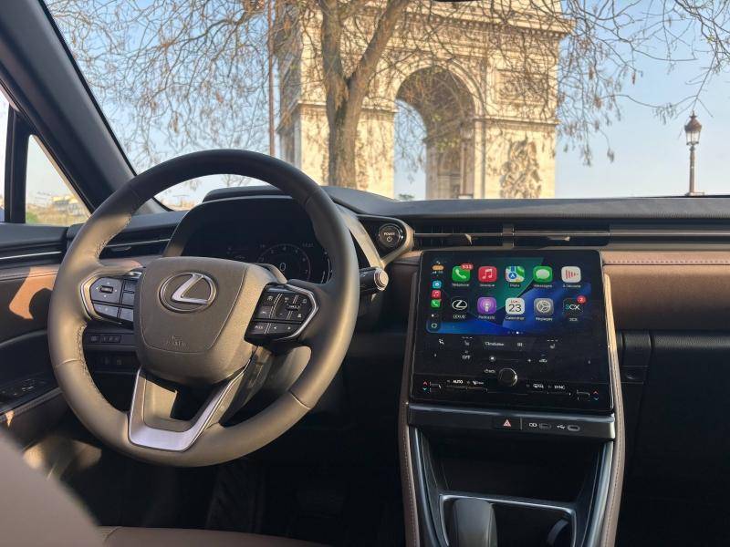 Lexus LBX