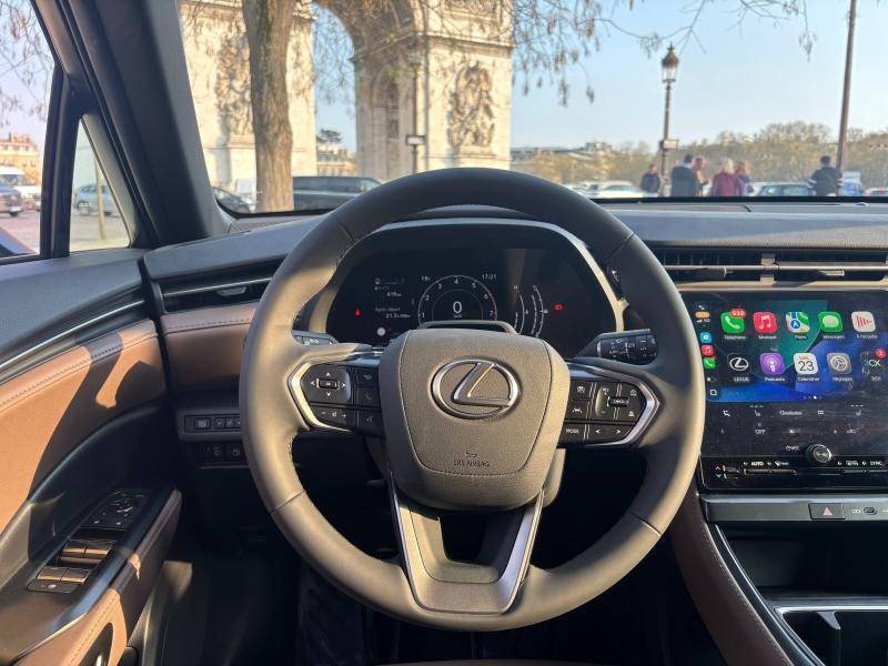 Lexus LBX