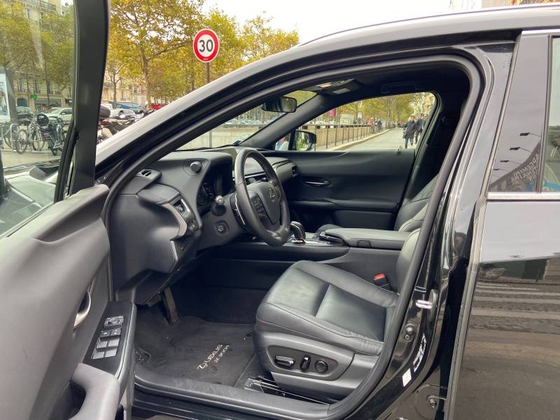 Lexus UX ELECTRIC
