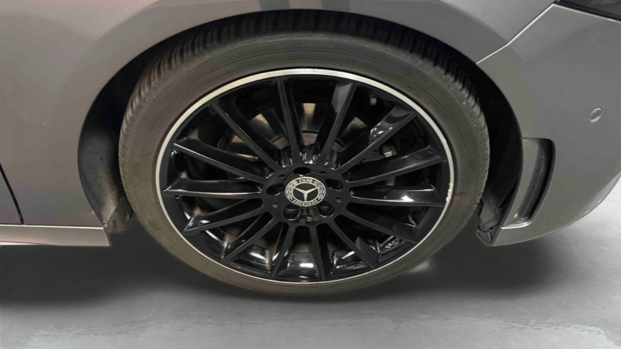 Mercedes-Benz CLASSE A BERLINE
