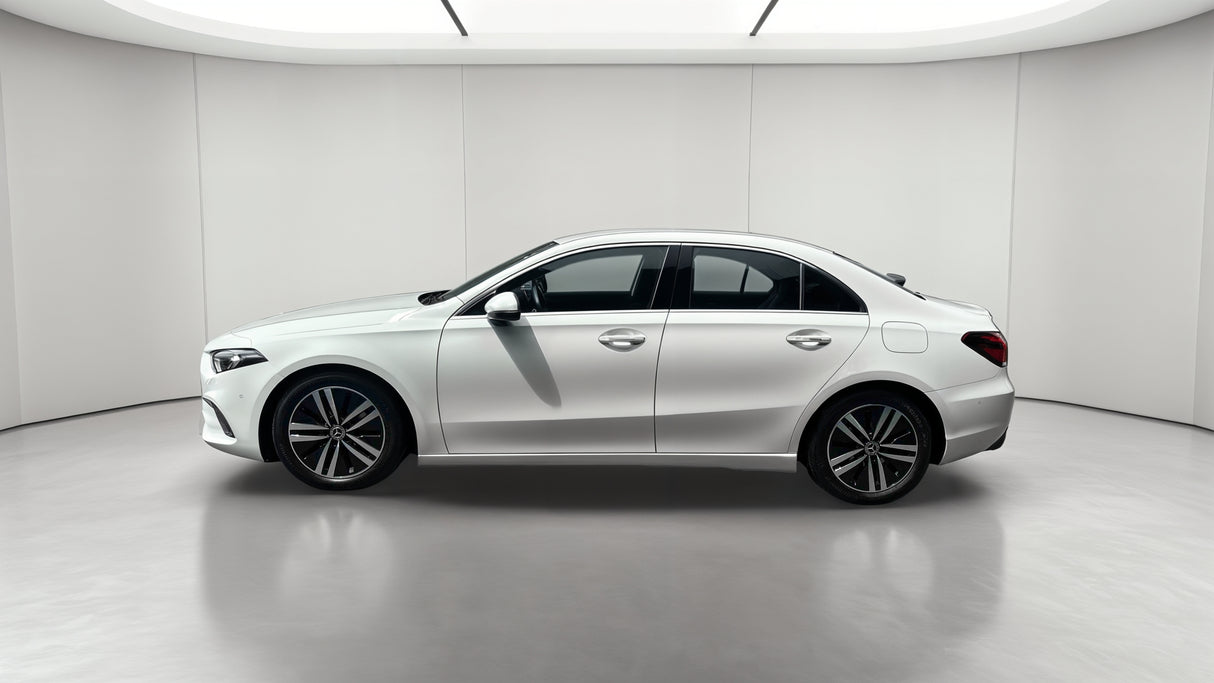 Mercedes-Benz CLASSE A BERLINE