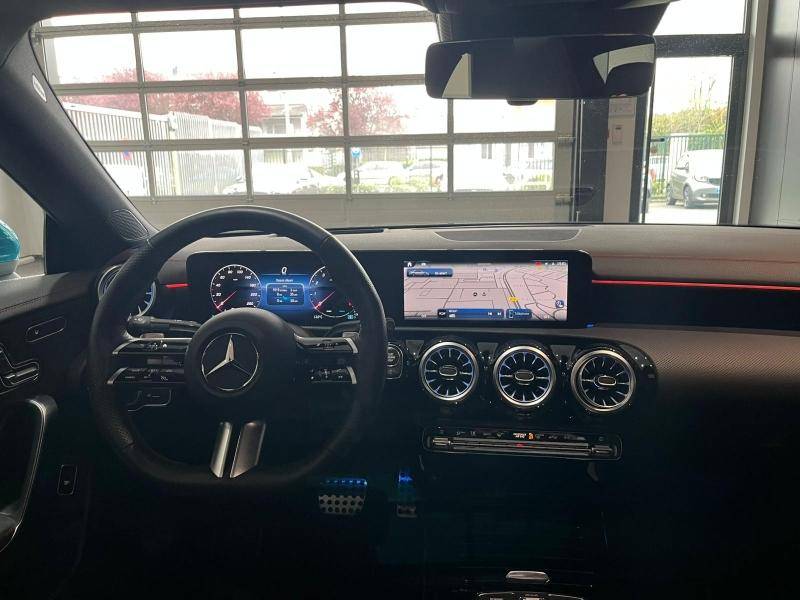 Mercedes-Benz CLA COUPE