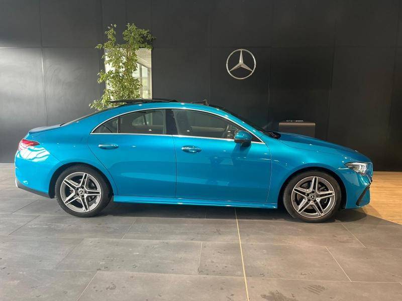 Mercedes-Benz CLA COUPE