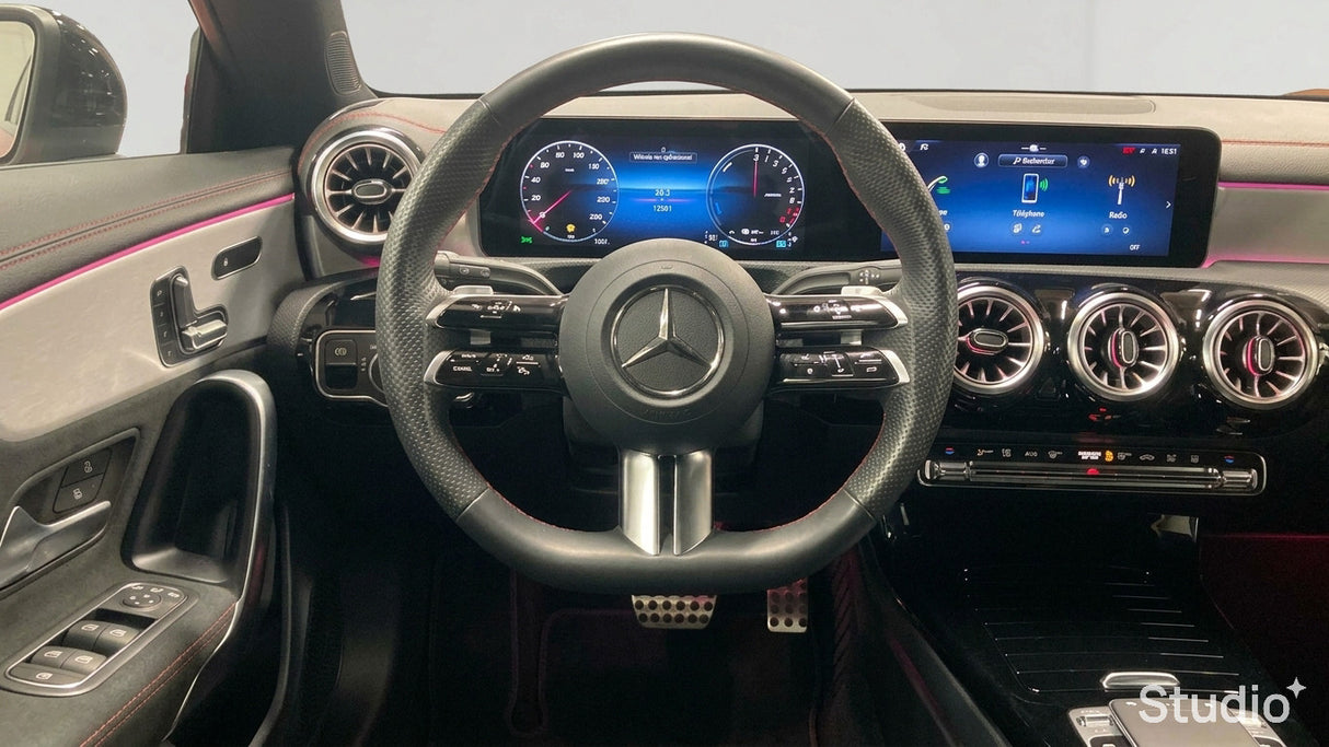 Mercedes-Benz CLA COUPE