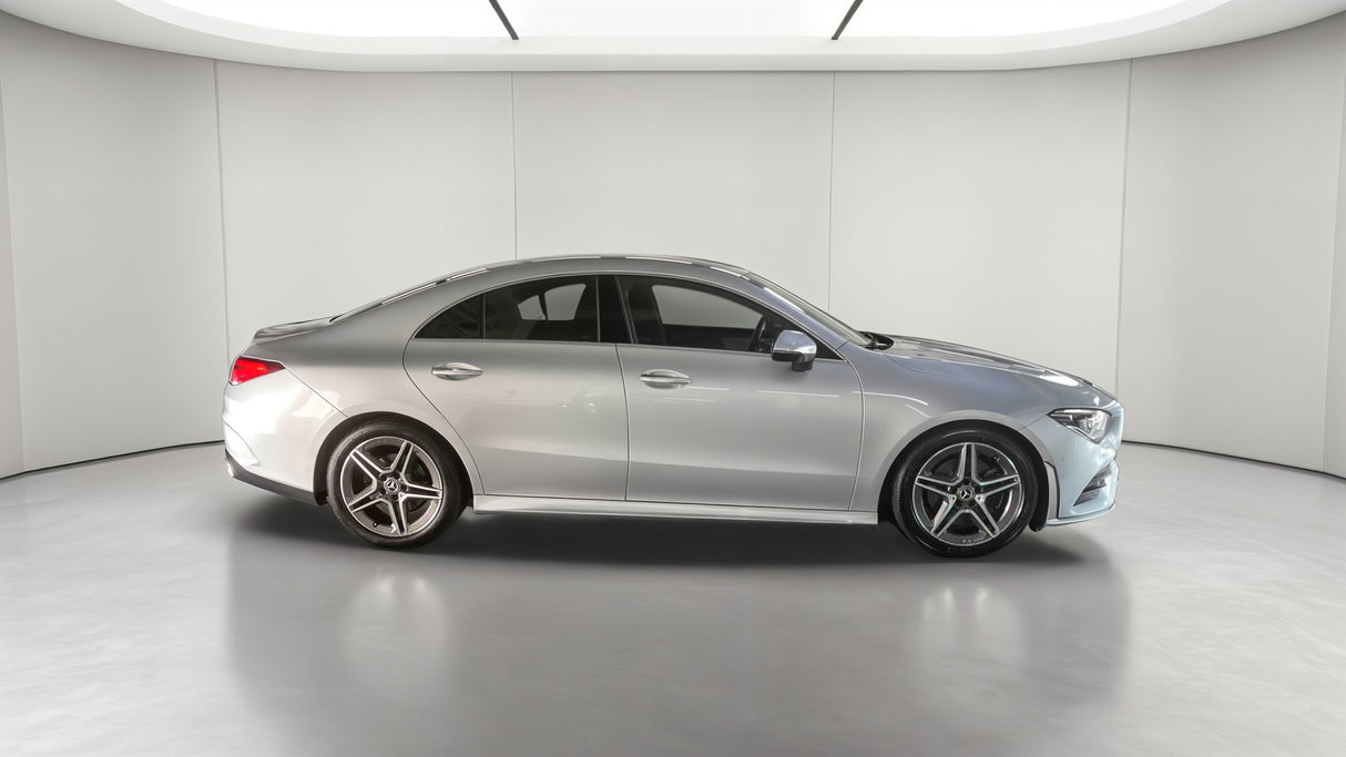 Mercedes-Benz CLA COUPE
