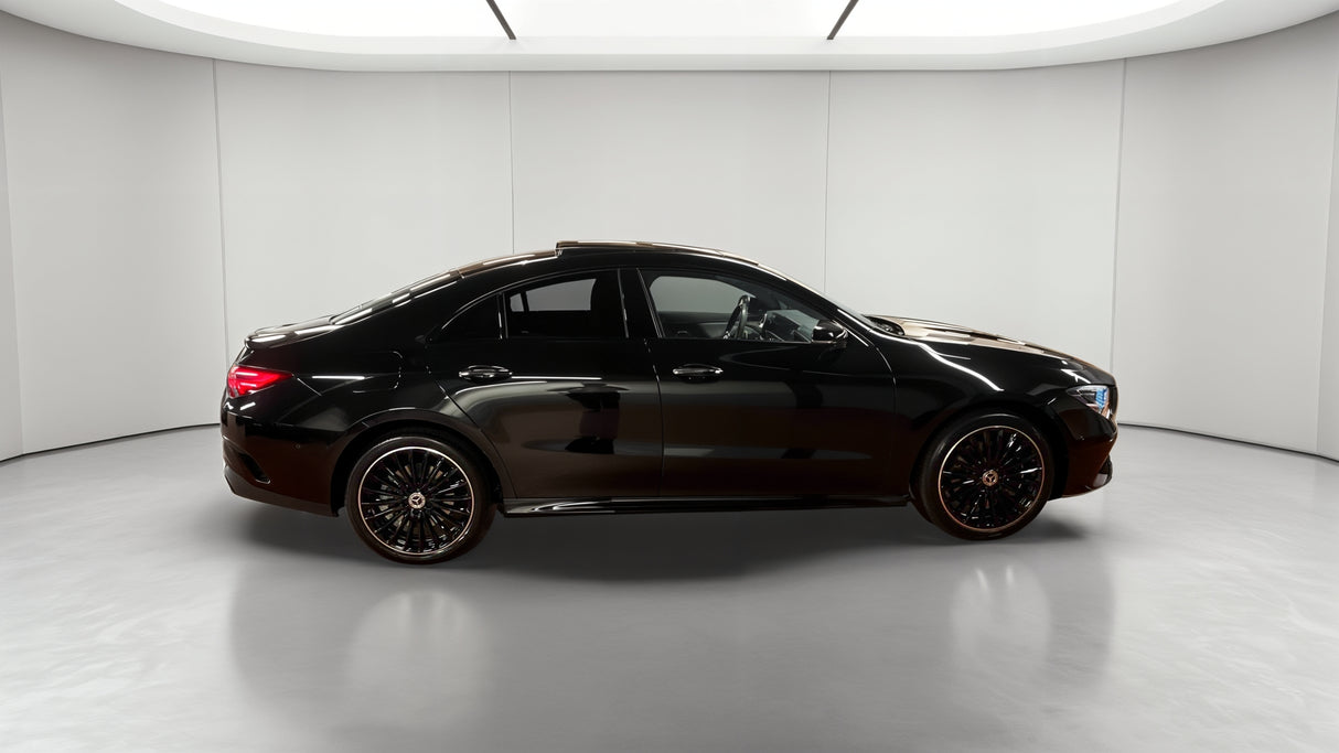 Mercedes-Benz CLA COUPE