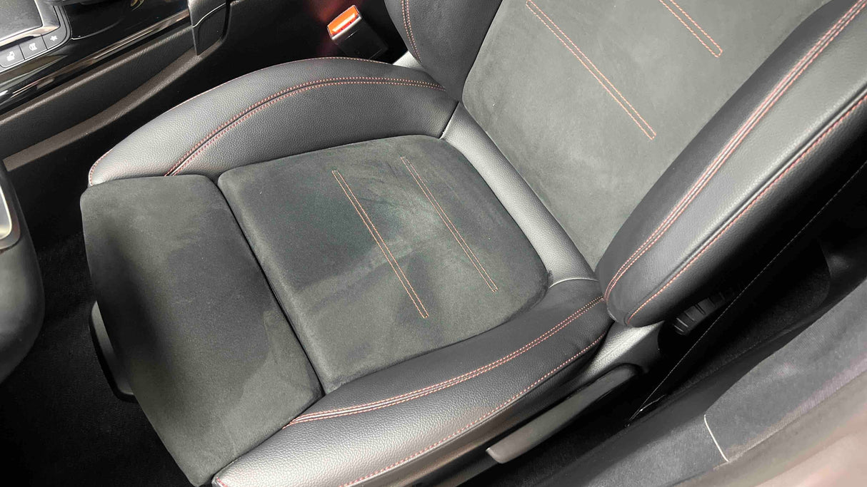 Mercedes-Benz CLA COUPE