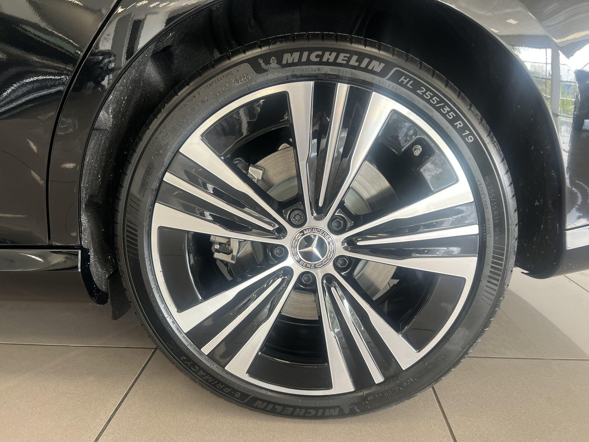 Mercedes-Benz CLA EQ