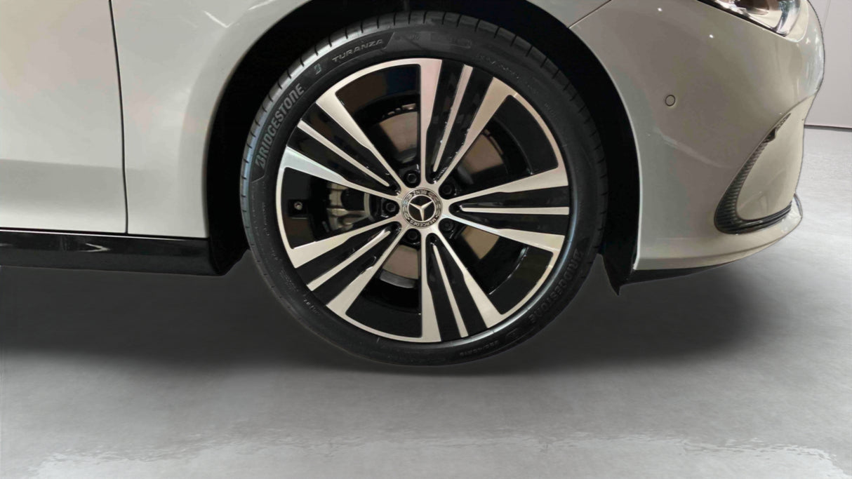 Mercedes-Benz CLA EQ