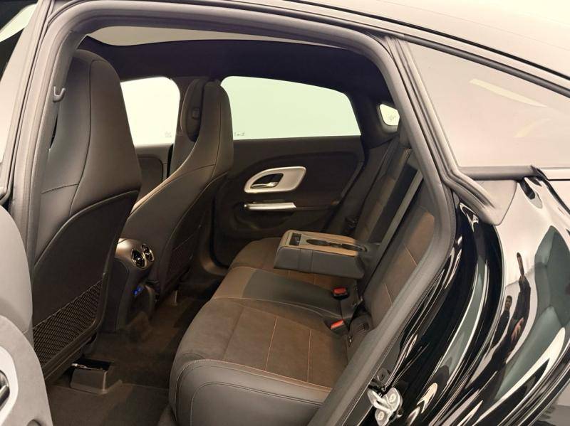 Mercedes-Benz CLA HYBRIDE