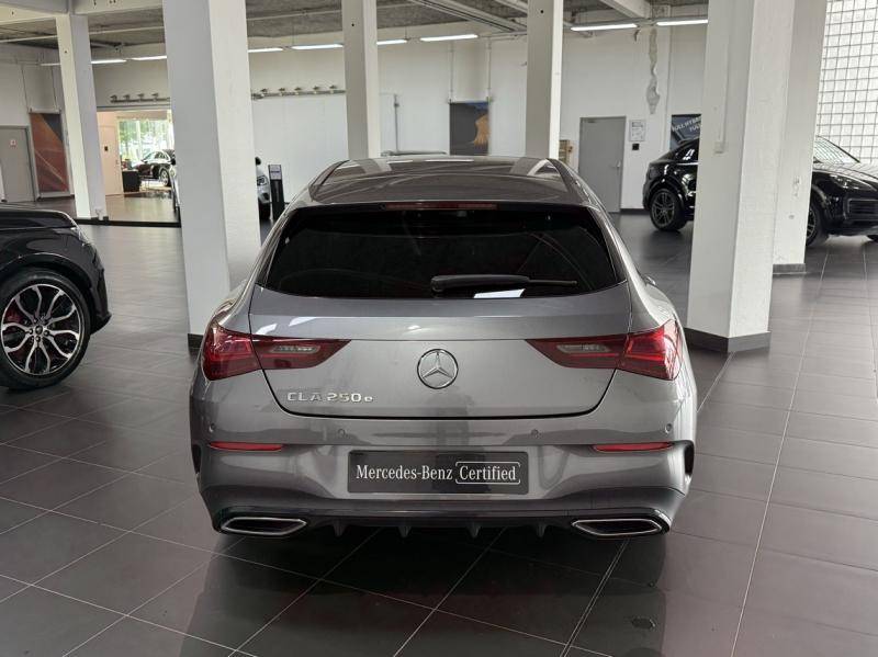 Mercedes-Benz CLA SHOOTING BRAKE