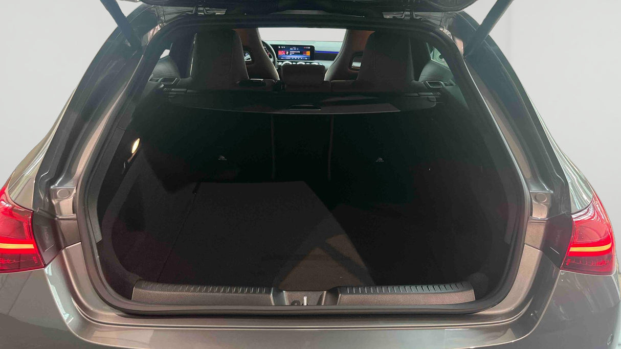 Mercedes-Benz CLA SHOOTING BRAKE