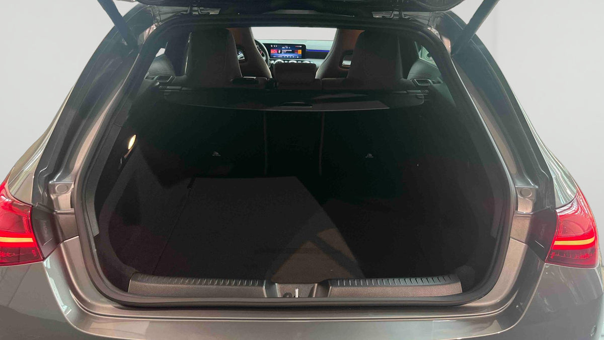 Mercedes-Benz CLA SHOOTING BRAKE