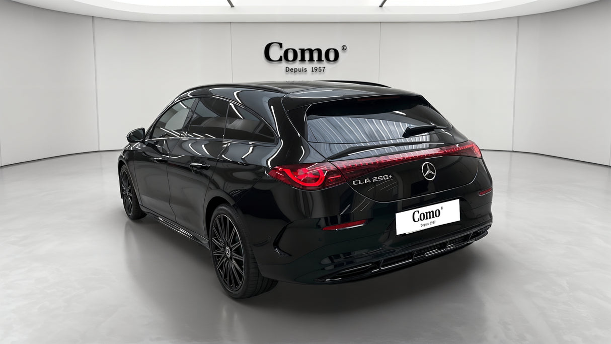 Mercedes-Benz CLA SHOOTING BRAKE EQ