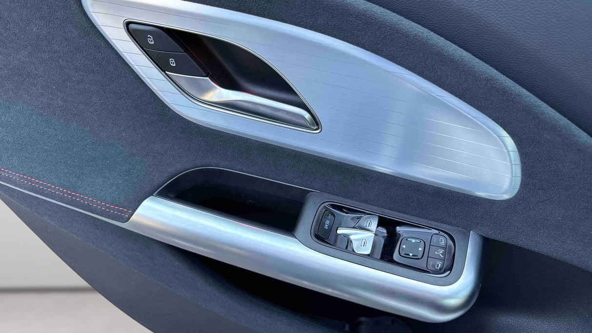 Mercedes-Benz CLA SHOOTING BRAKE EQ