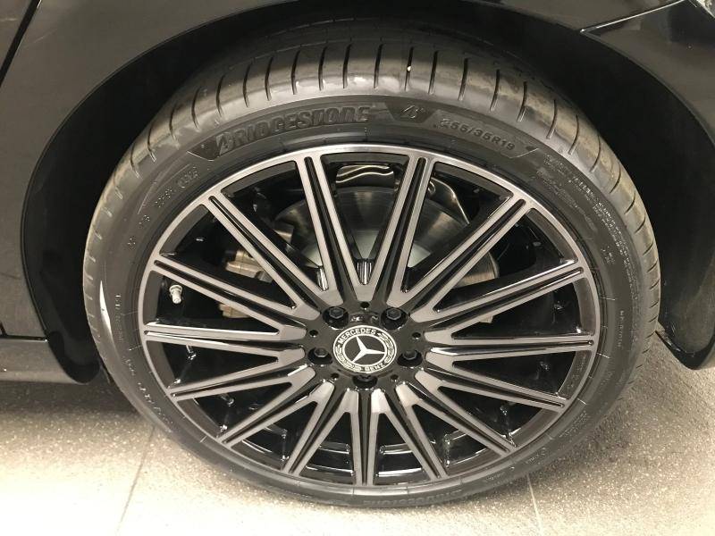 Mercedes-Benz CLA SHOOTING BRAKE EQ