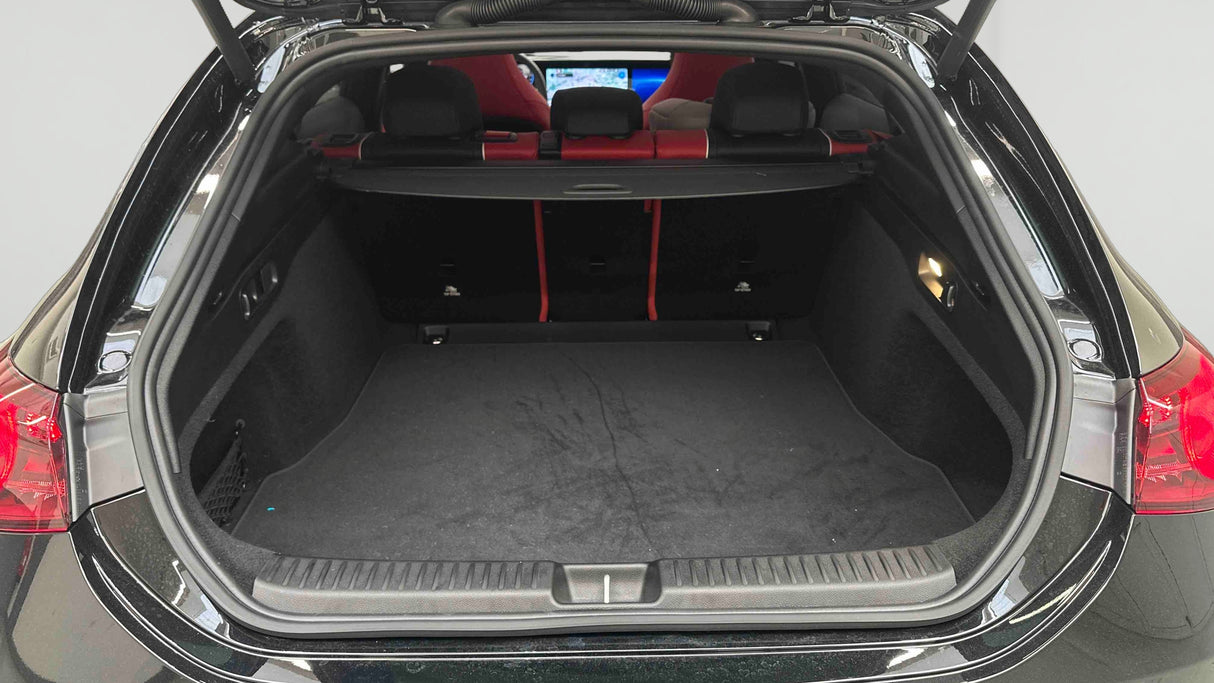 Mercedes-Benz CLA SHOOTING BRAKE EQ