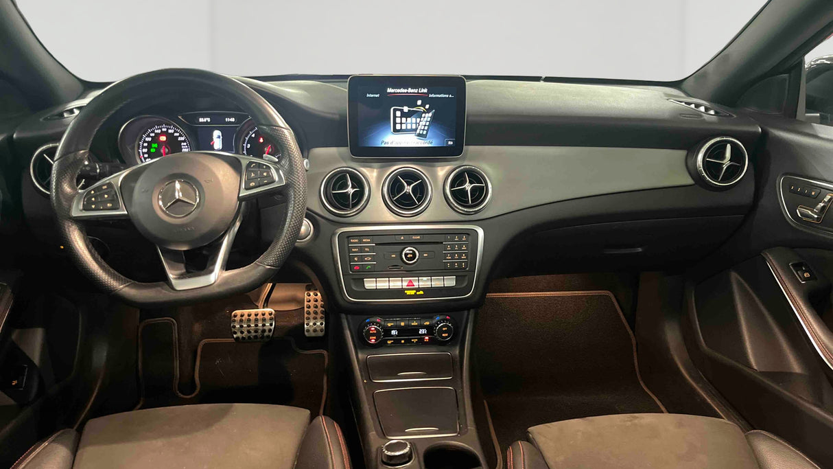 Mercedes-Benz CLA SHOOTING BRAKE