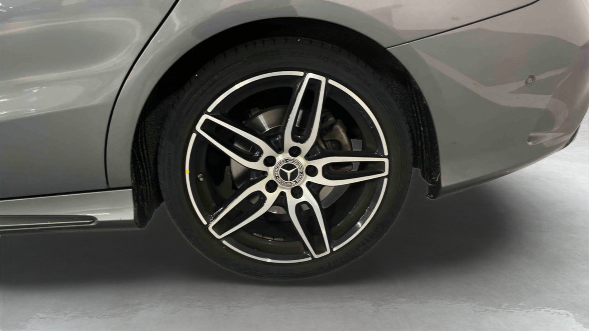 Mercedes-Benz CLA SHOOTING BRAKE