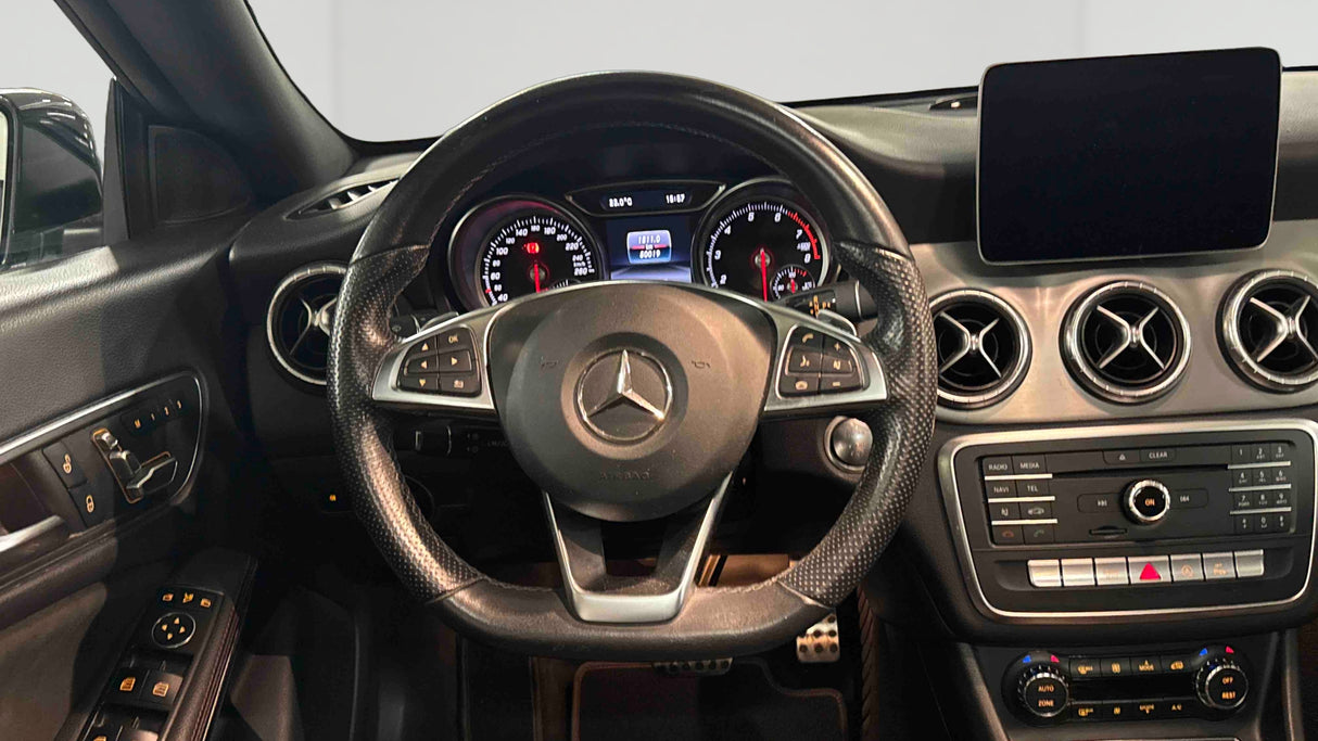 Mercedes-Benz CLA SHOOTING BRAKE