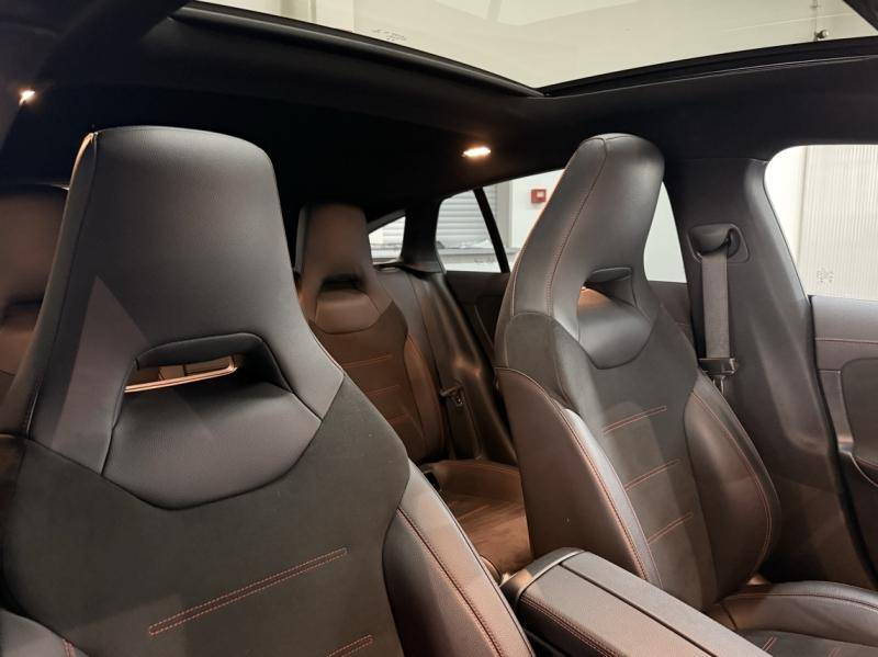 Mercedes-Benz CLA SHOOTING BRAKE