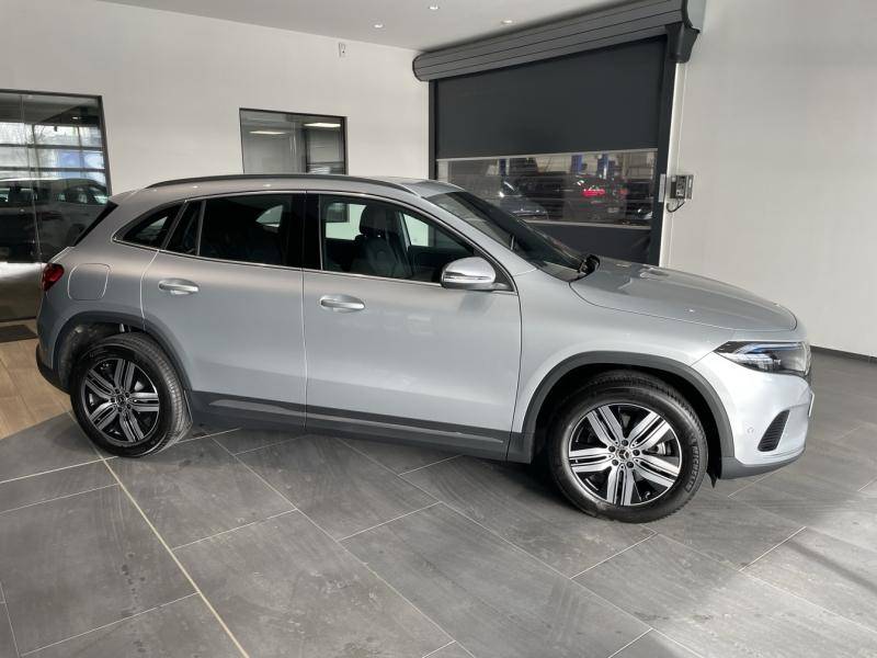 Mercedes-Benz EQA