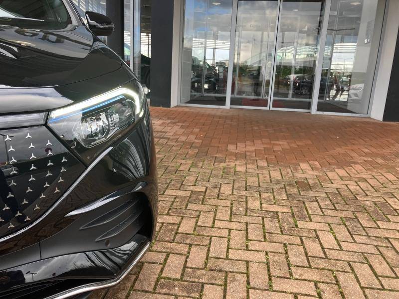 Mercedes-Benz EQA