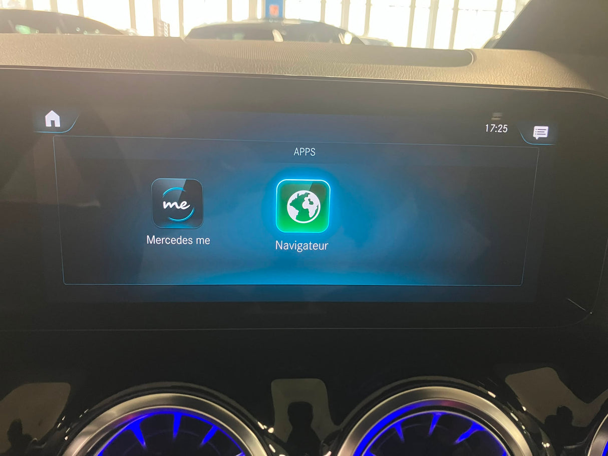 Mercedes-Benz EQA