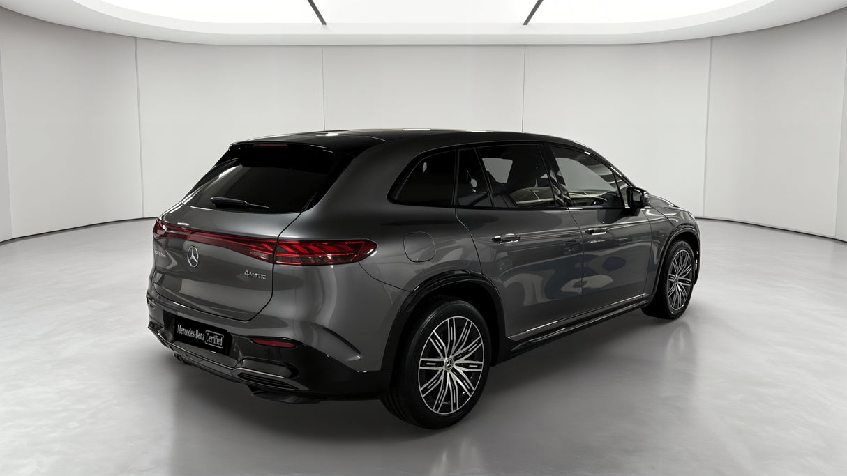 Mercedes-Benz EQS SUV
