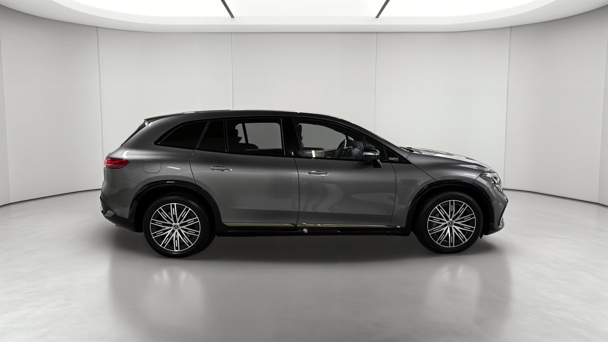 Mercedes-Benz EQS SUV