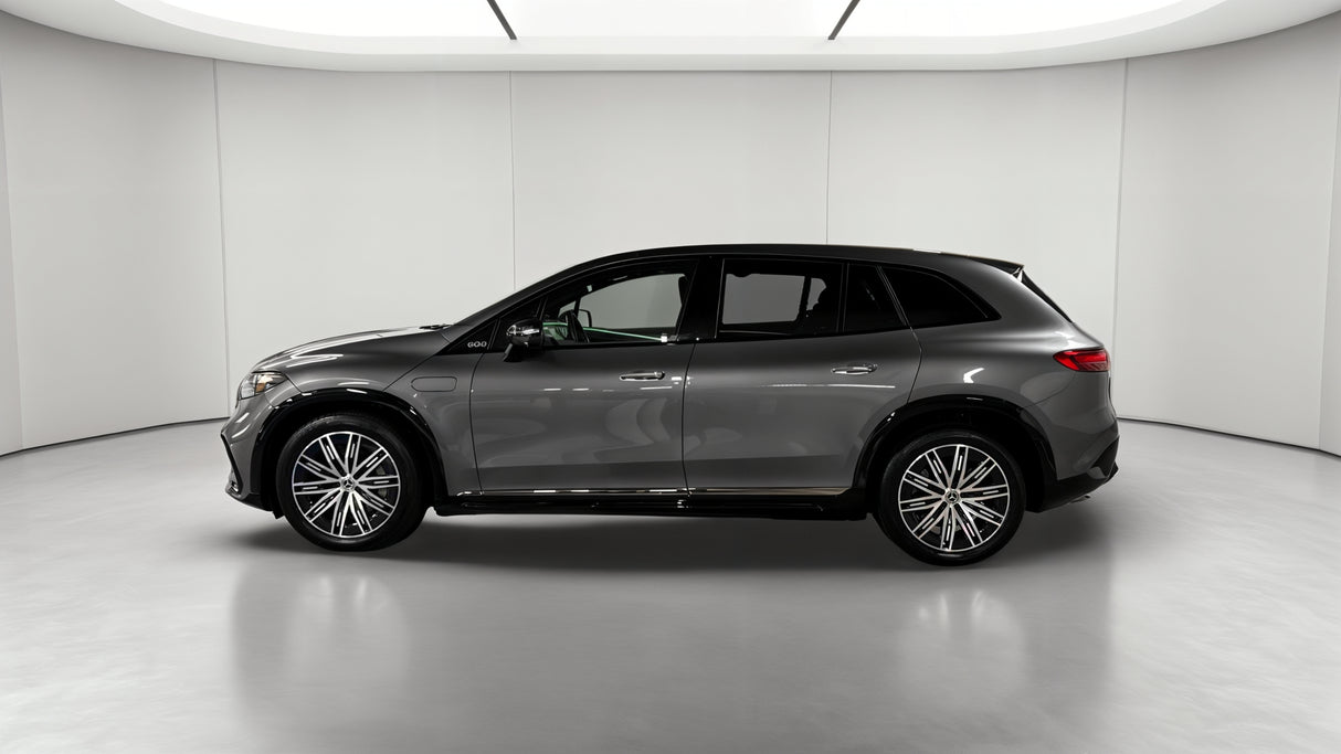 Mercedes-Benz EQS SUV