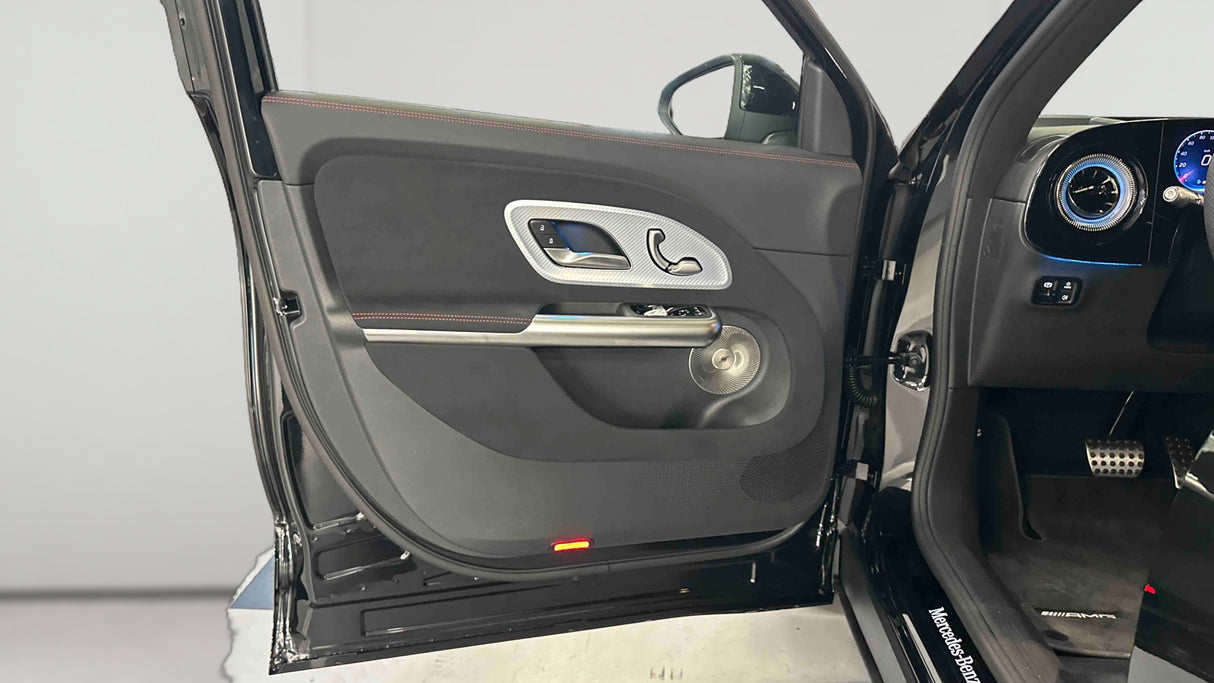 Mercedes-Benz GLB EQ