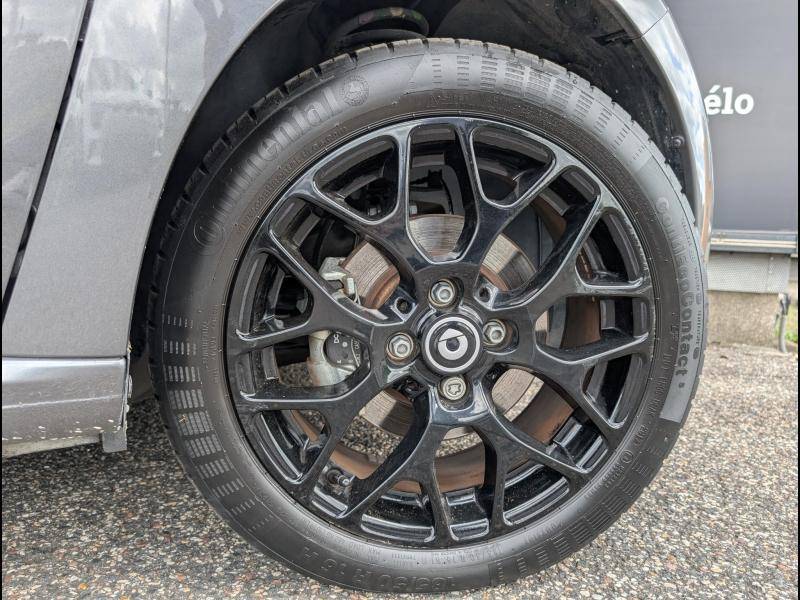 smart FORFOUR EQ