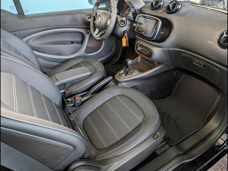 smart FORTWO CABRIO EQ