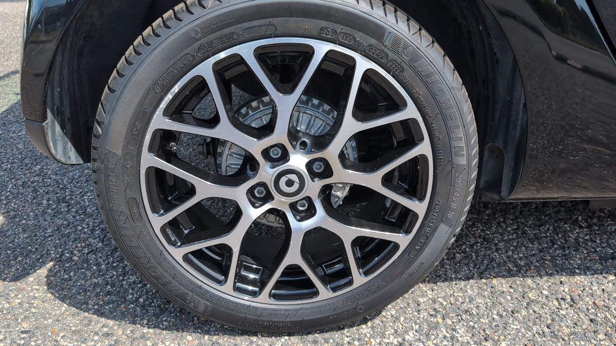 smart FORTWO COUPE EQ