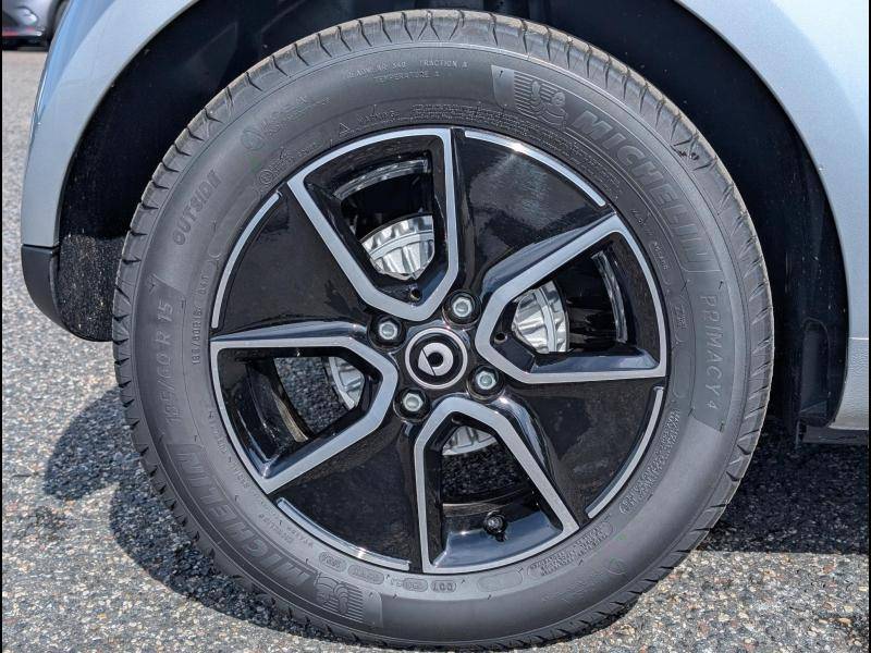 smart FORTWO COUPE EQ