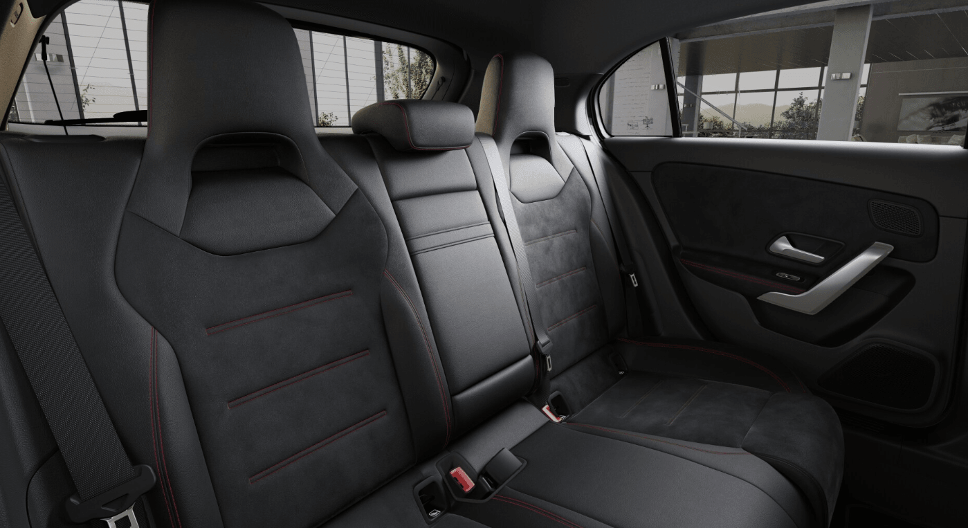 Mercedes-Benz Classe A 250 e Hybrid EQ AMG Line — Console centrale