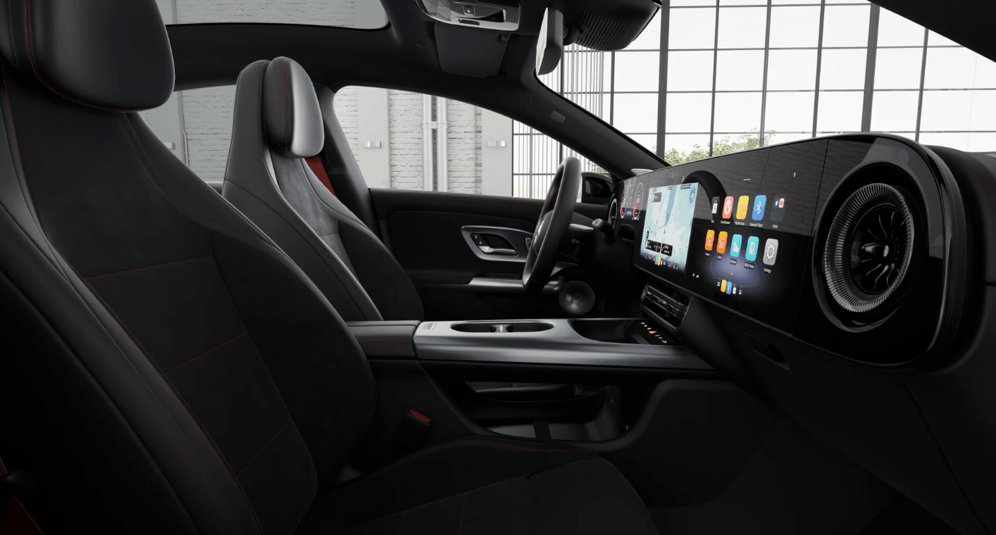 Mercedes-Benz CLA 200 8F-eDCT AMG Line — Console centrale