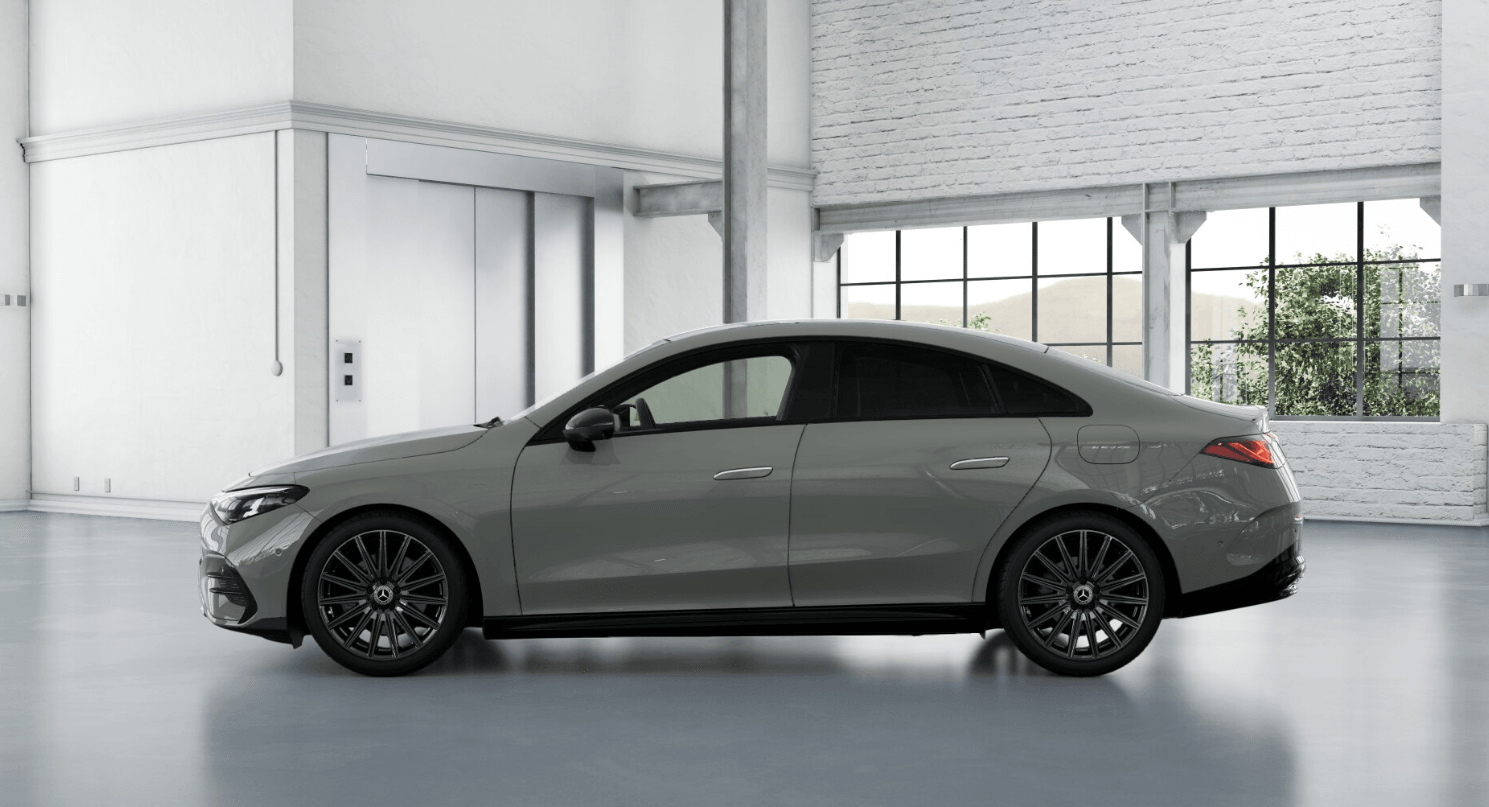 Mercedes-Benz CLA 200 8F-eDCT AMG Line — Profil gauche