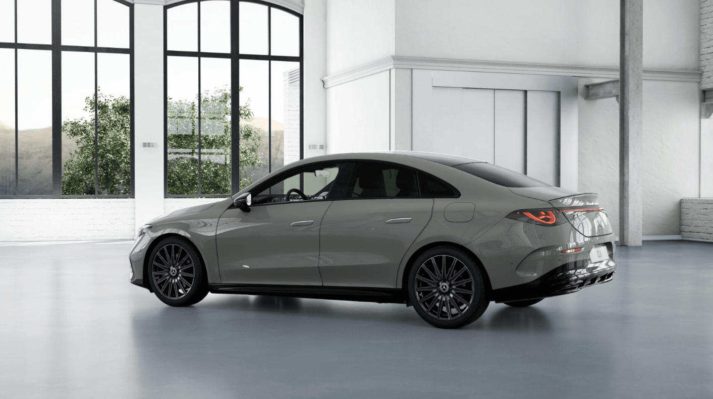 Mercedes-Benz CLA 200 8F-eDCT AMG Line — Poste de pilotage