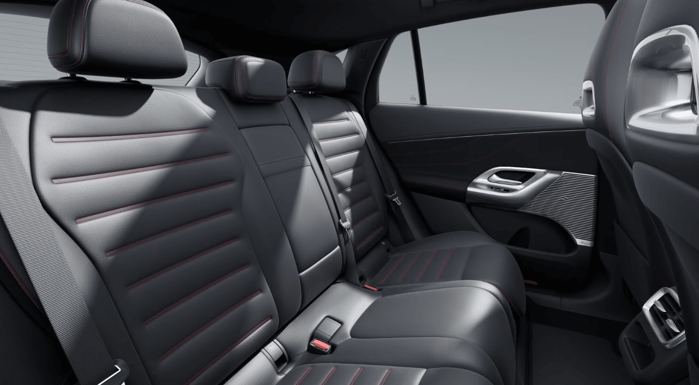 Mercedes-Benz GLC 400 EQ 4M AMG Line — Console centrale - Caméra de recul
