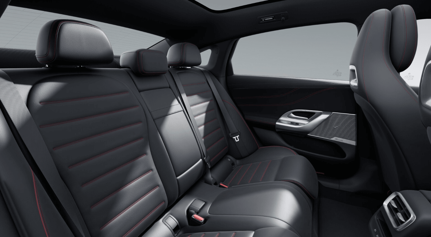 Mercedes-Benz Classe C 400 Electrique 4M AMG Line — Console centrale