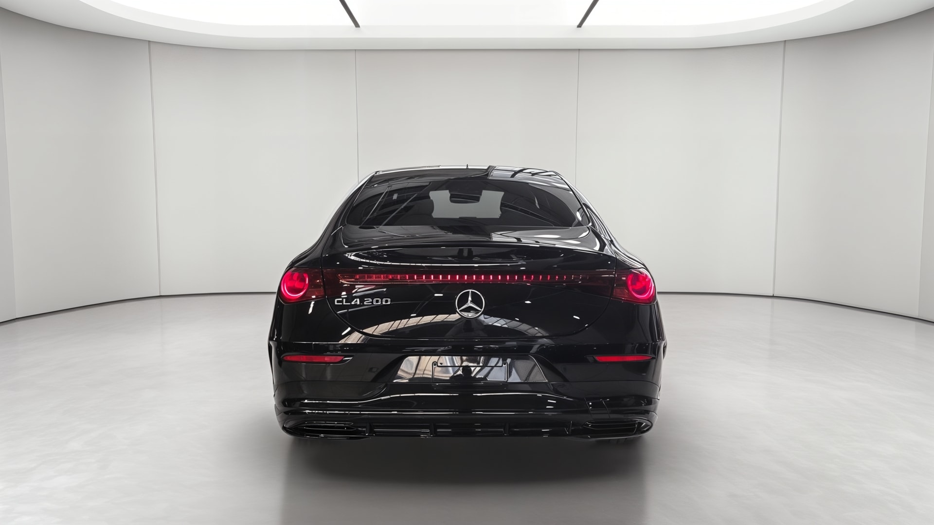 Mercedes-Benz CLA 200 8F-eDCT AMG Line — Face arrière