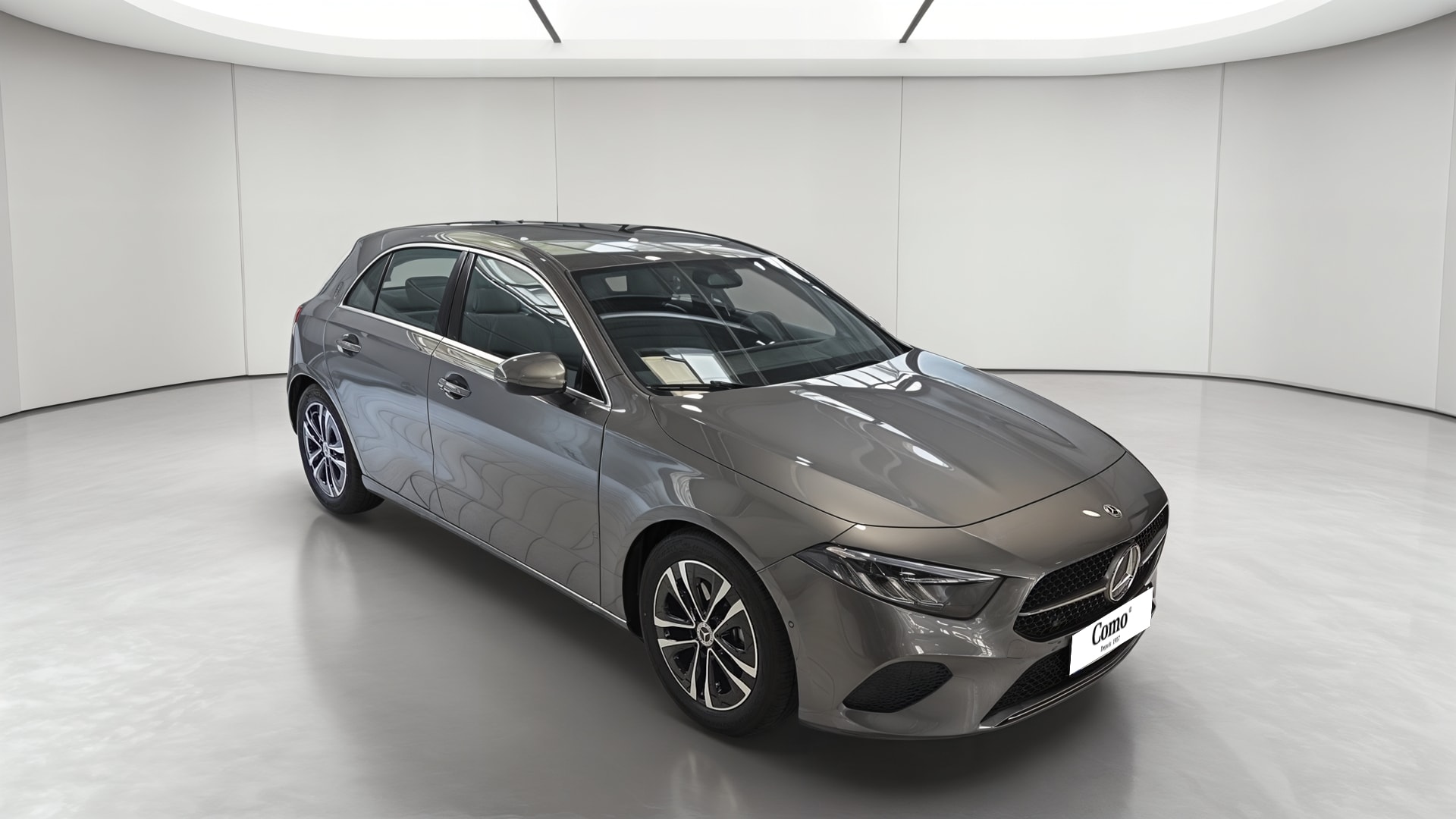 Mercedes-Benz Classe A 180 Business Line — 3/4 avant droit