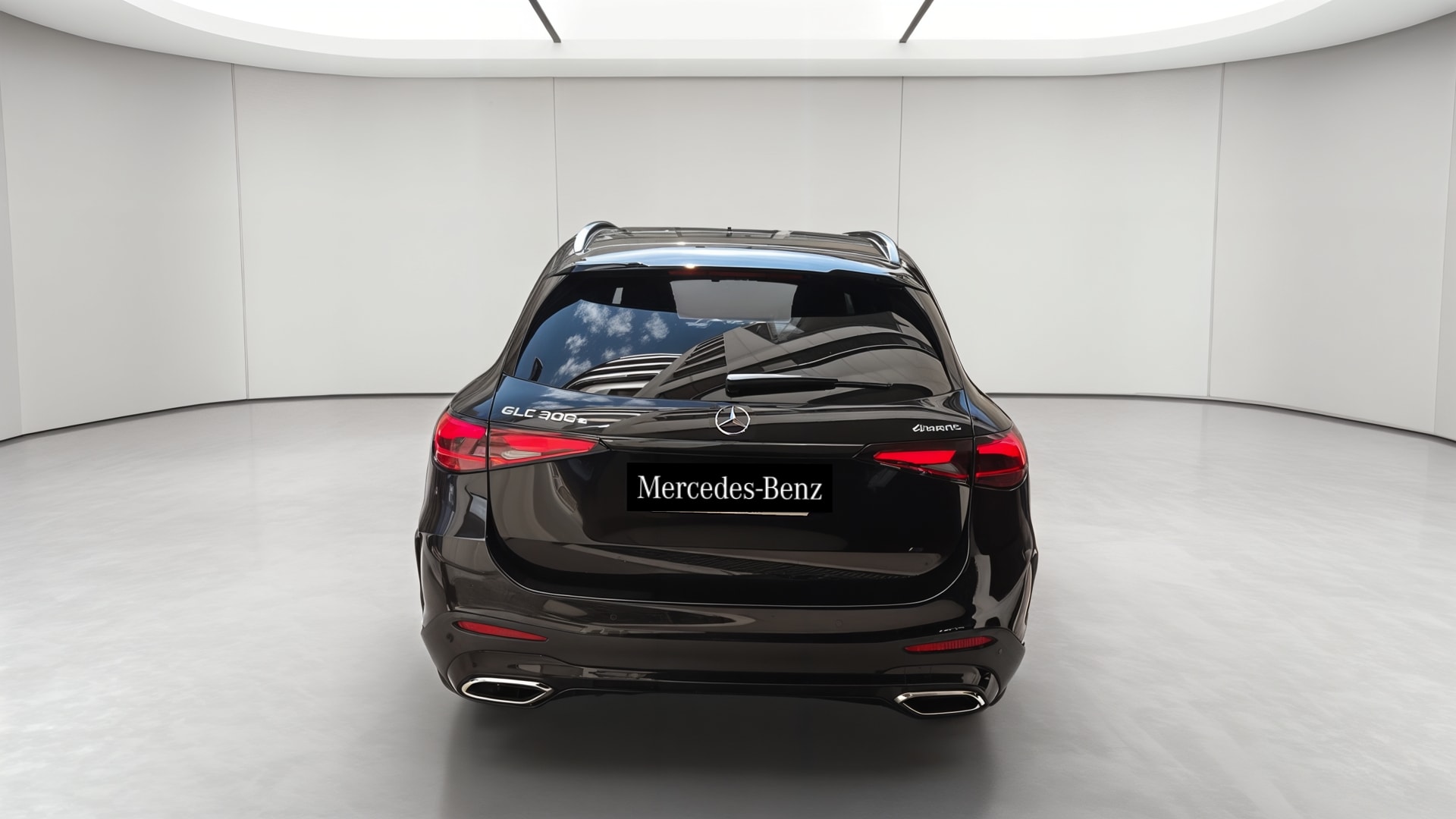 Mercedes-Benz GLC 300 e Hybrid EQ 4Matic AMG Line + — Face arrière