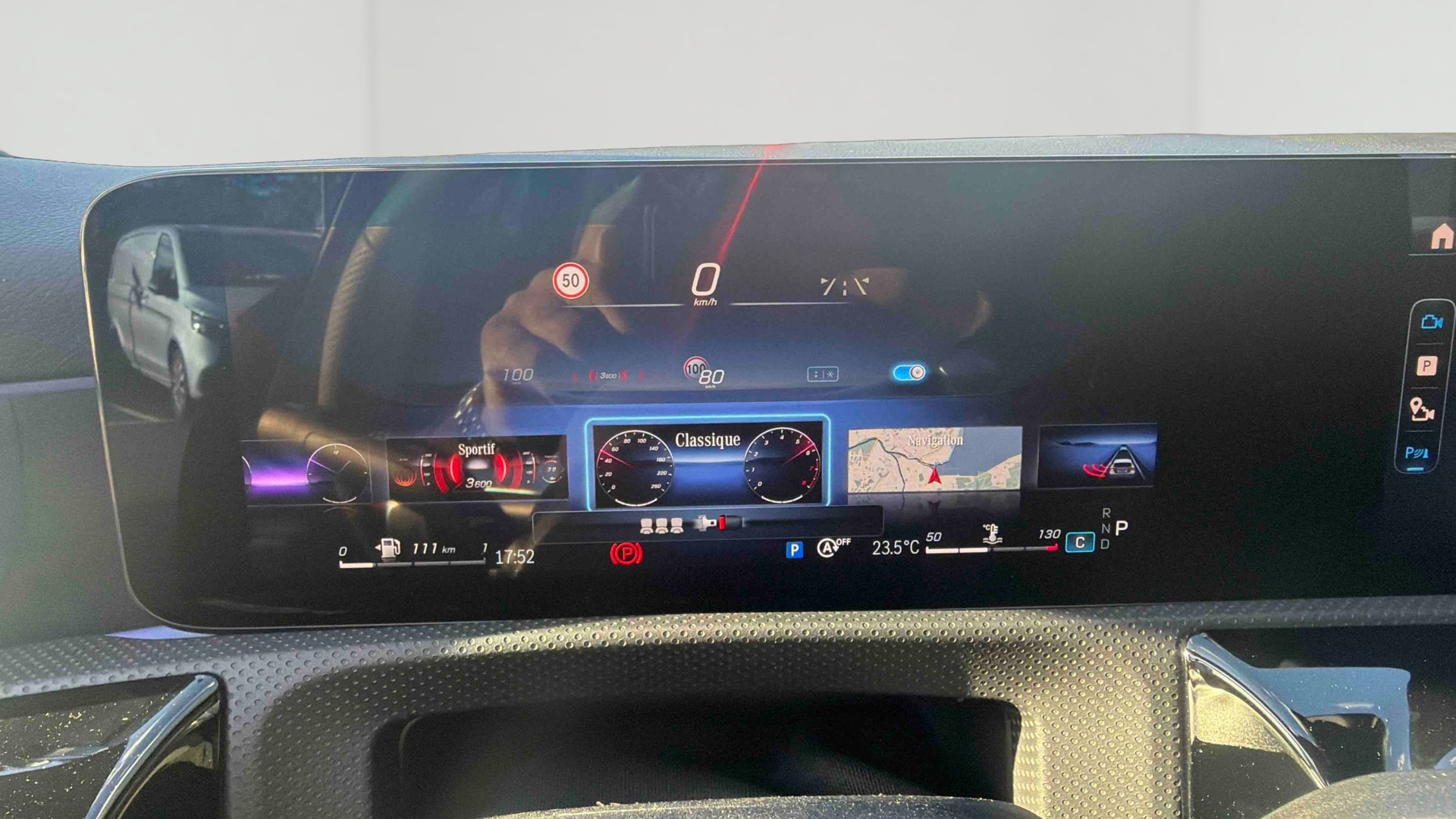 Mercedes-Benz Classe A 200 d AMG Line — photo 19