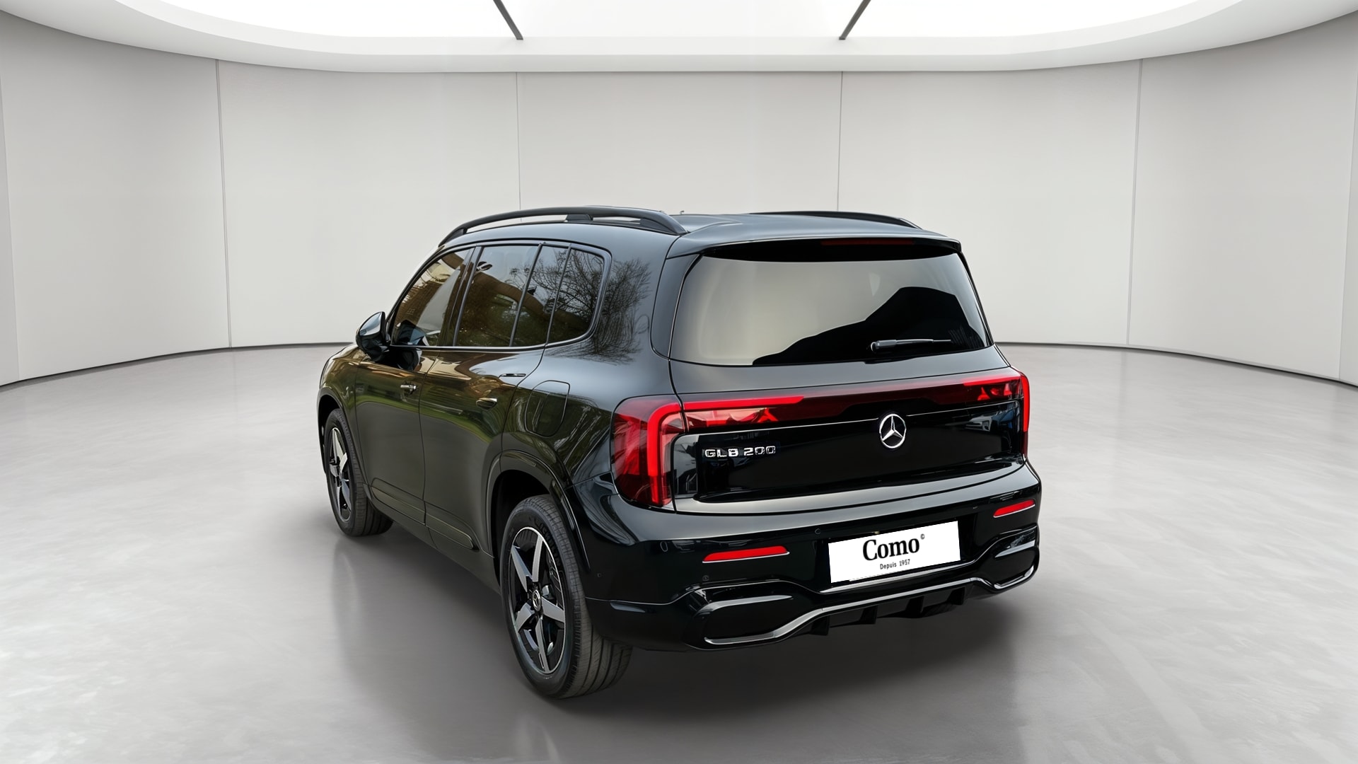 Mercedes-Benz GLB 200 AMG LINE — 3/4 arrière droit