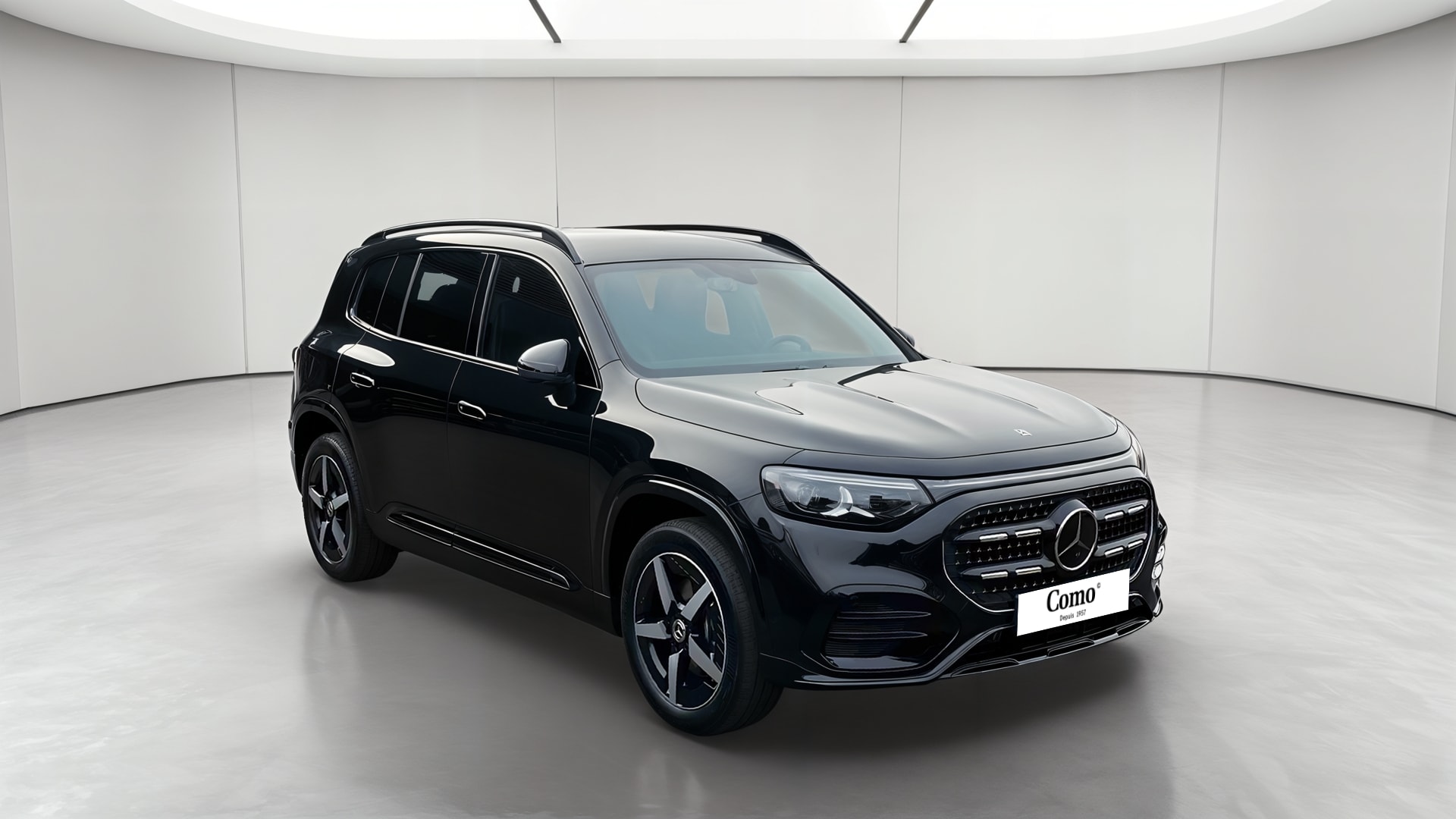 Mercedes-Benz GLB 200 AMG LINE — 3/4 avant gauche