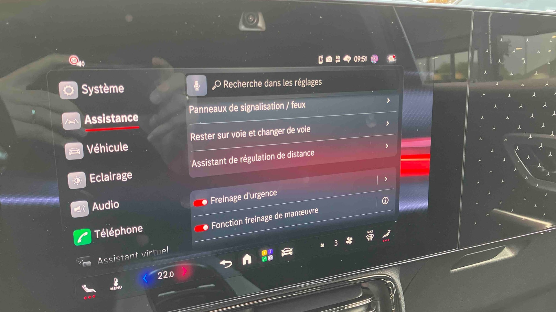 Mercedes-Benz GLB 200 AMG LINE — photo 27